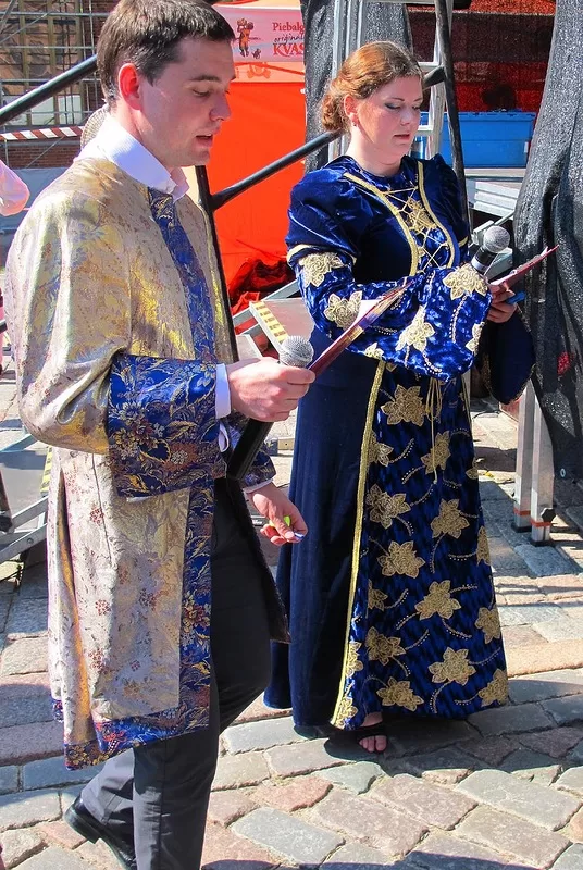 2013